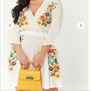 NWT Forever 21 Plus White Embroidered Floral Dress